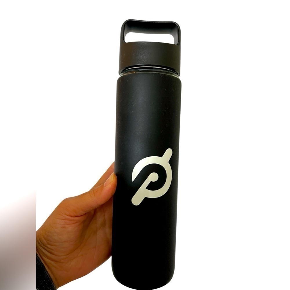 NEW Peleton Water Bottle 16 oz insulated Glass black silicone with paper inside